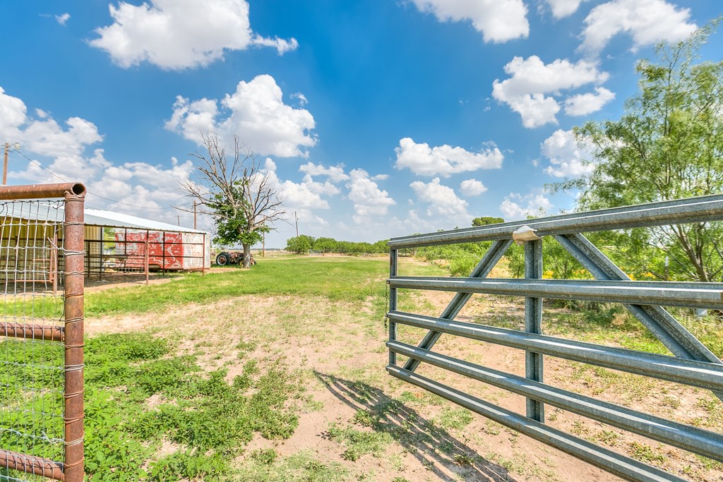 2709 Janie Lane Property Photo 29