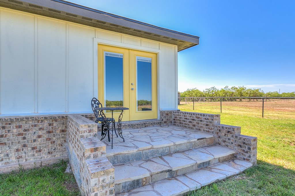 5001 Fm 2333 Property Photo 5