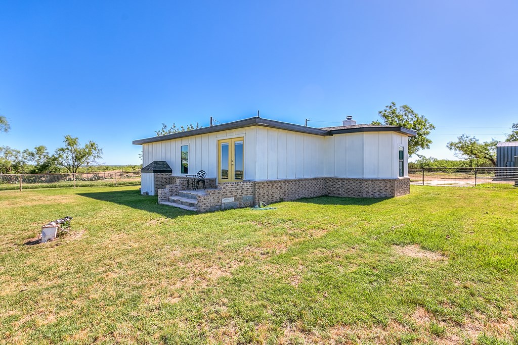 5001 Fm 2333 Property Photo 33