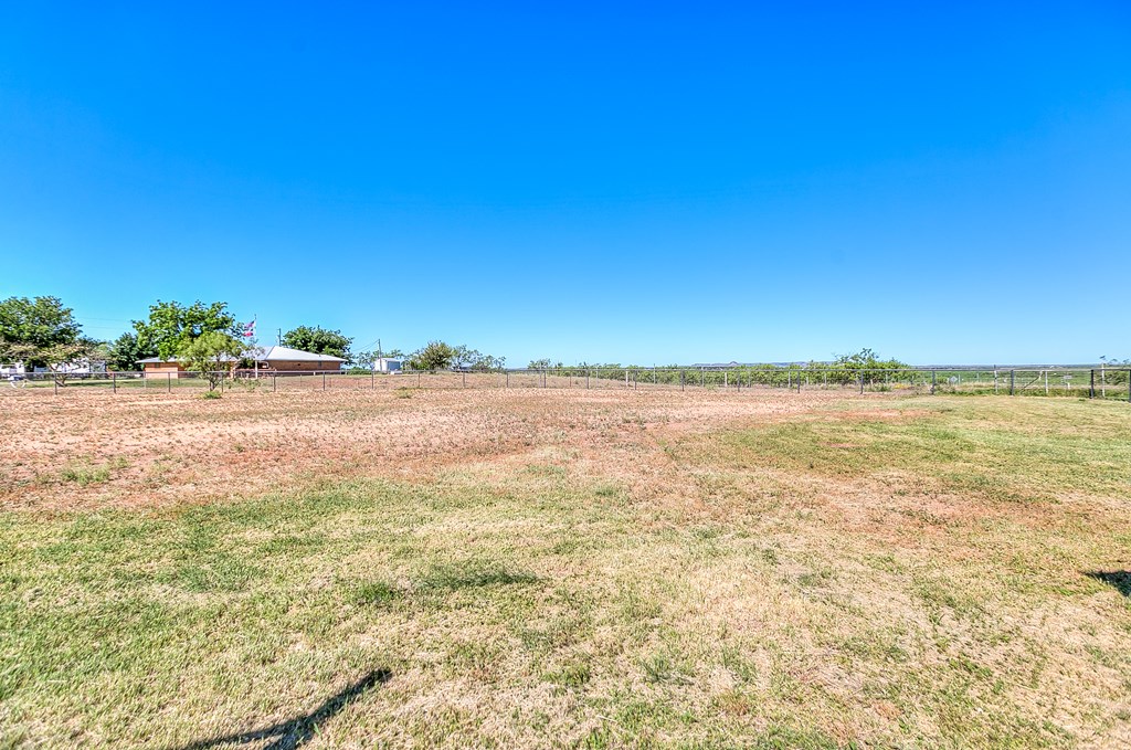 5001 Fm 2333 Property Photo 38