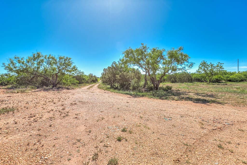 5001 Fm 2333 Property Photo 44
