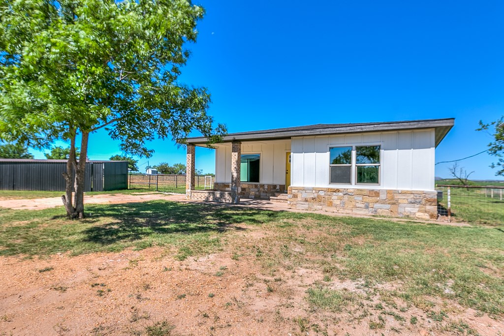 5001 Fm 2333 Property Photo 47