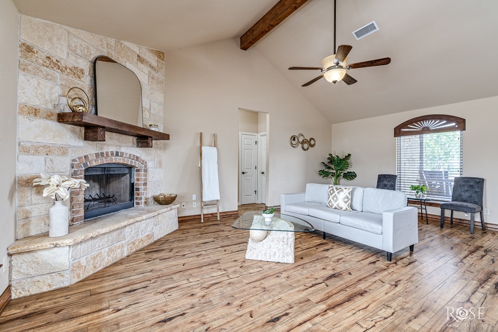 7738 Bison Trail Property Photo 4