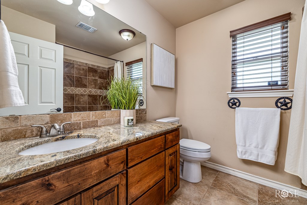 7738 Bison Trail Property Photo 18