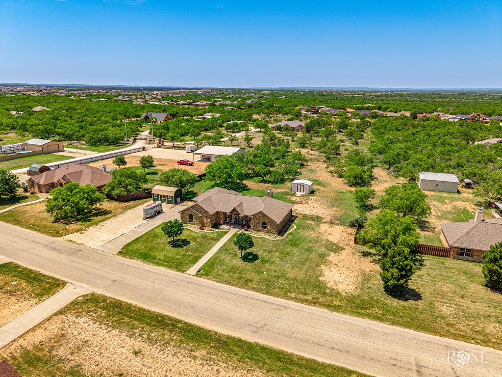 7738 Bison Trail Property Photo 36
