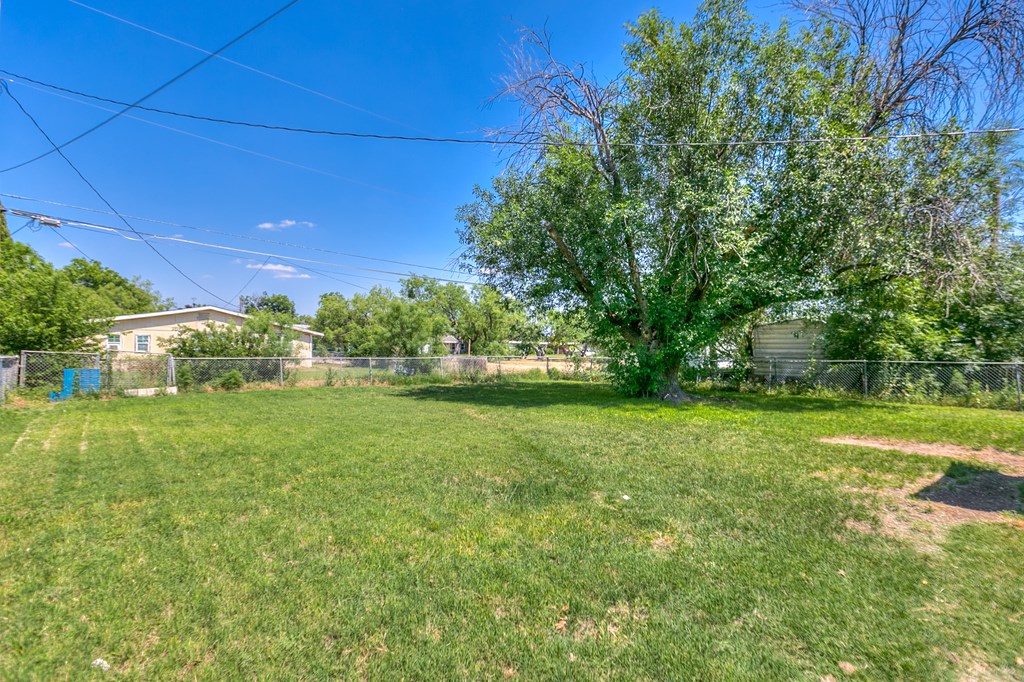 1632 Mission Ave Property Photo 21