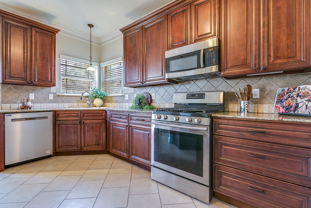 4333 Chisholm Trail Property Photo 16
