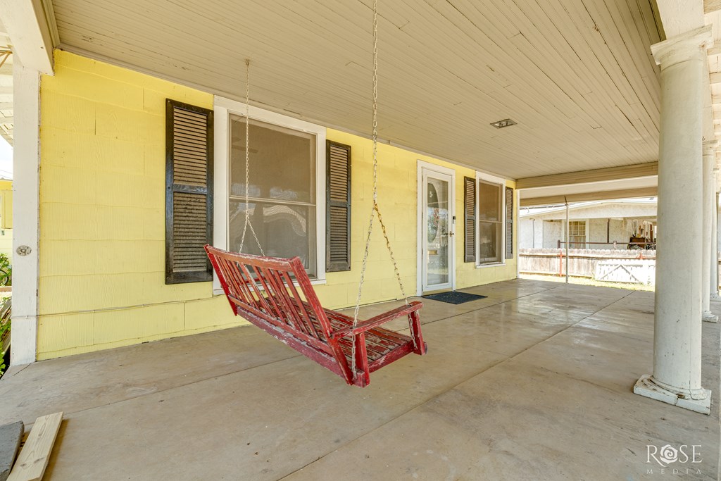 804 S Concho Ave Property Photo 7