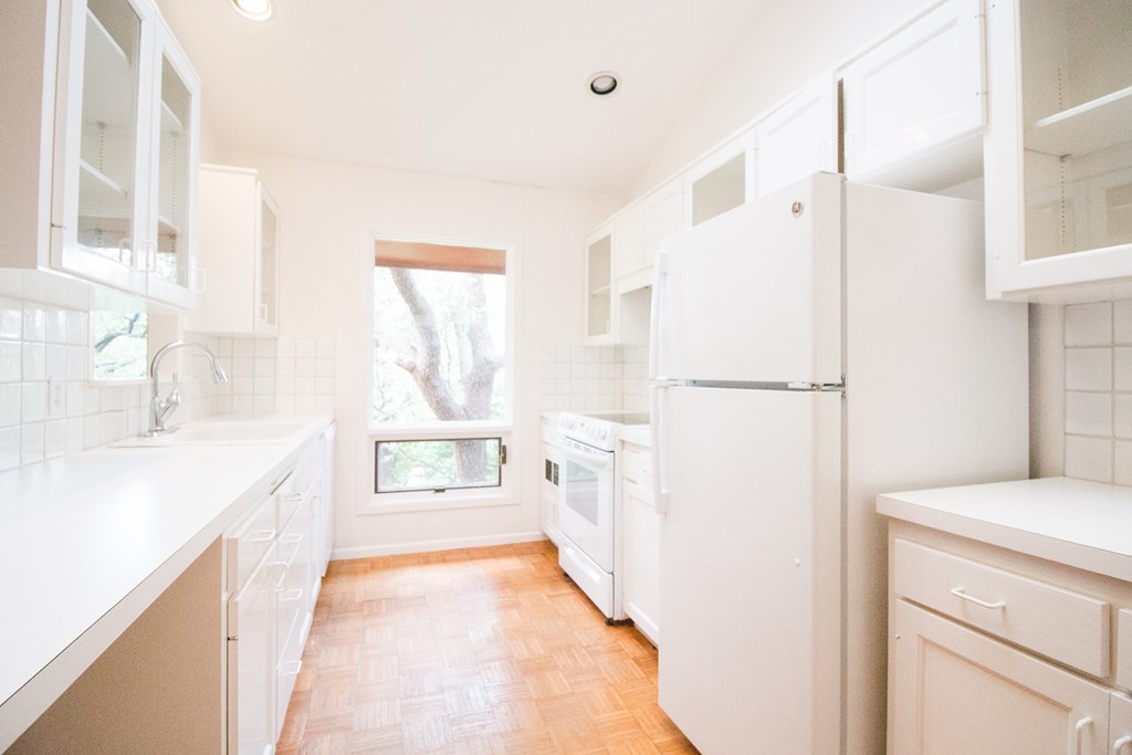 27 Yucca St Property Photo 7