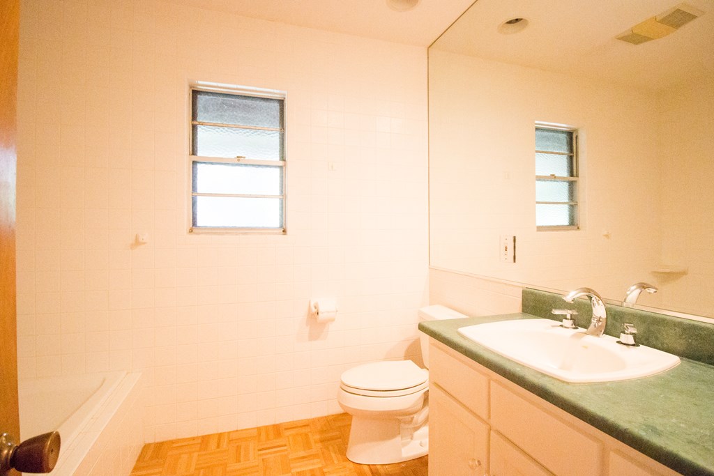 27 Yucca St Property Photo 10