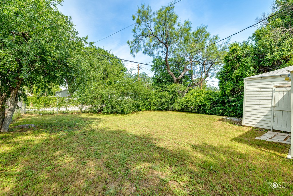 312 N Washington St Property Photo 24