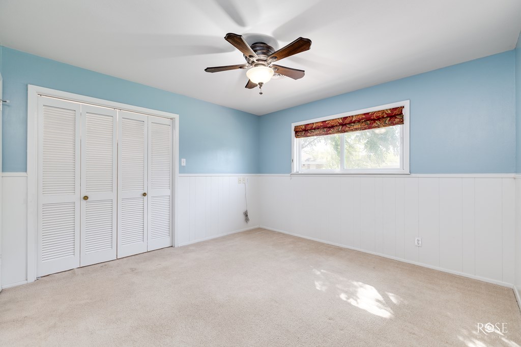 2305 Douglas Dr Property Photo 35