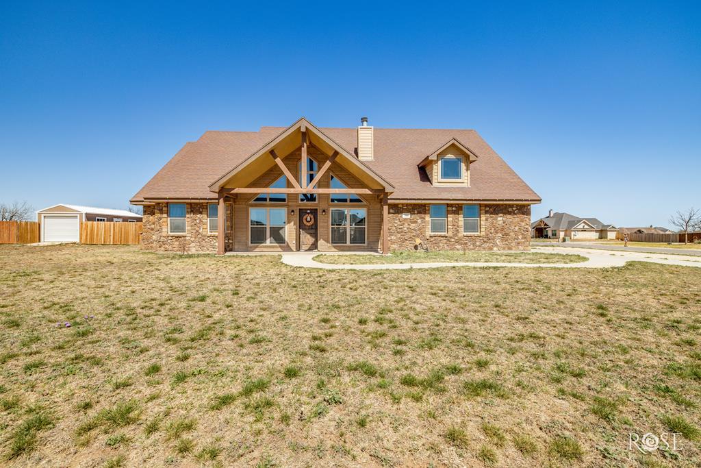 3504 Badger Ct Property Photo 4