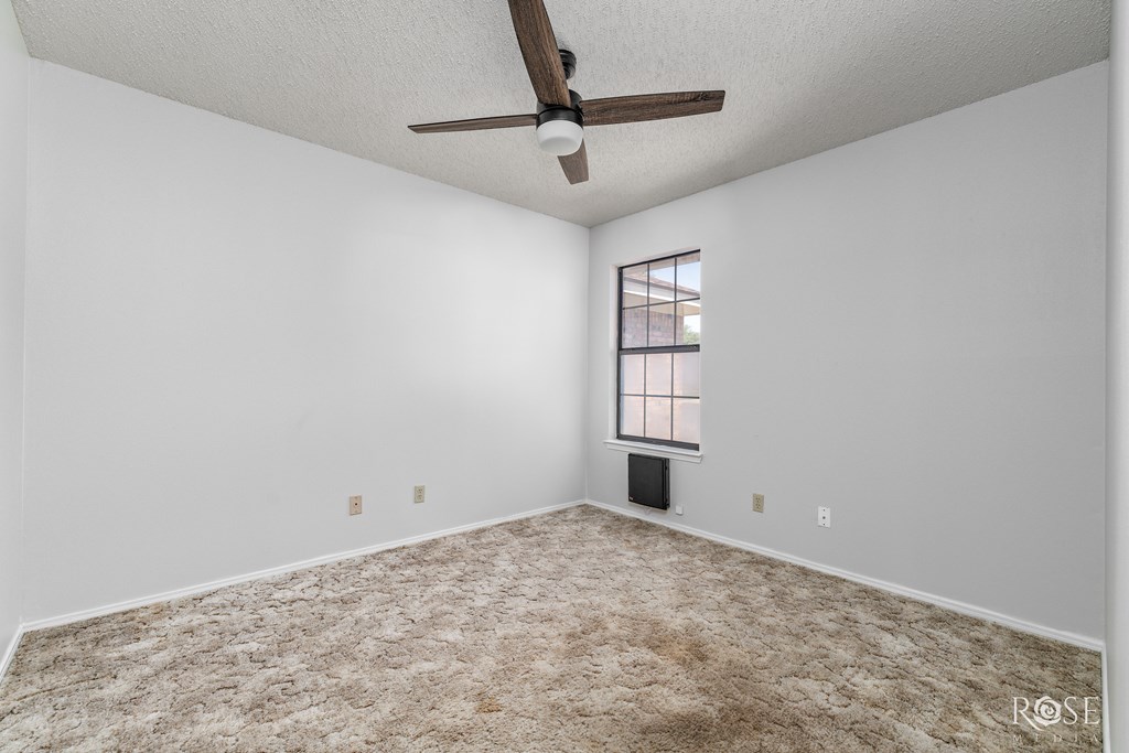 5821 Davenport Dr Property Photo 18