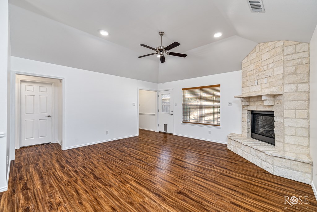 4129 Sedona Trail Property Photo 11