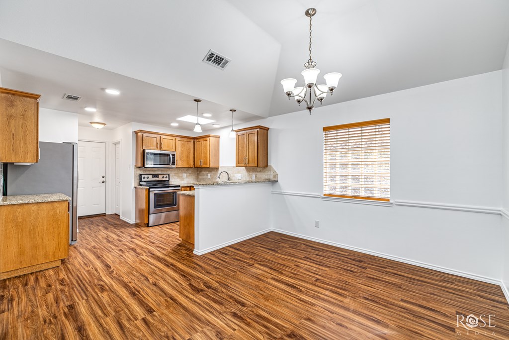4129 Sedona Trail Property Photo 12