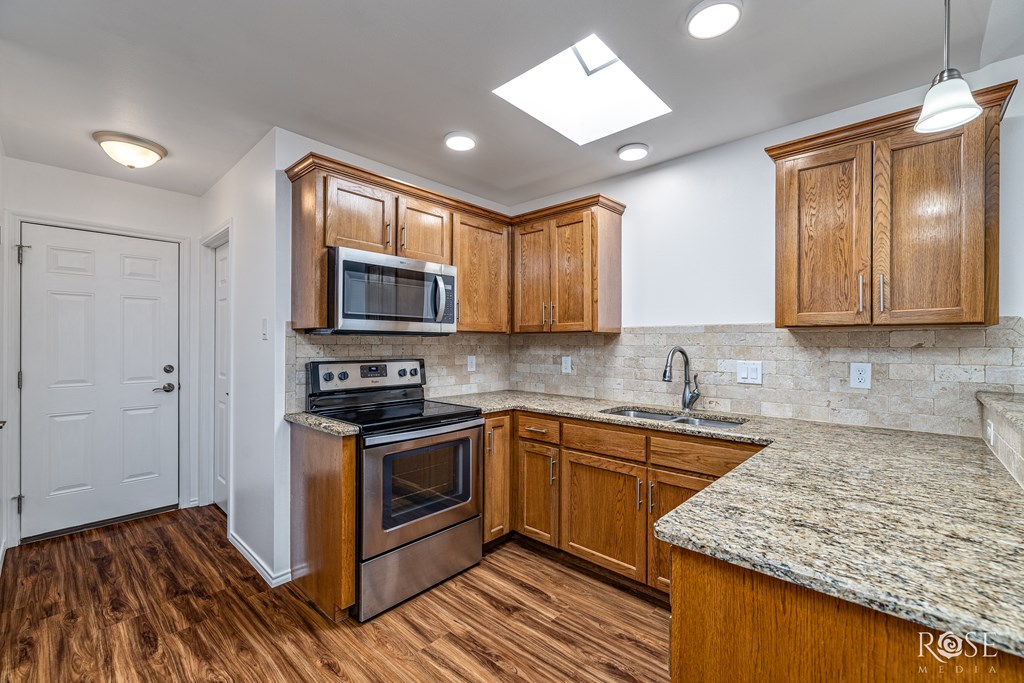 4129 Sedona Trail Property Photo 13