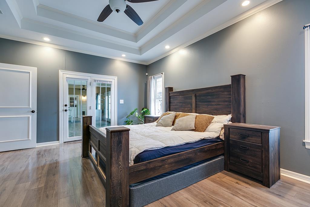 1001 Avondale Ave Property Photo 21