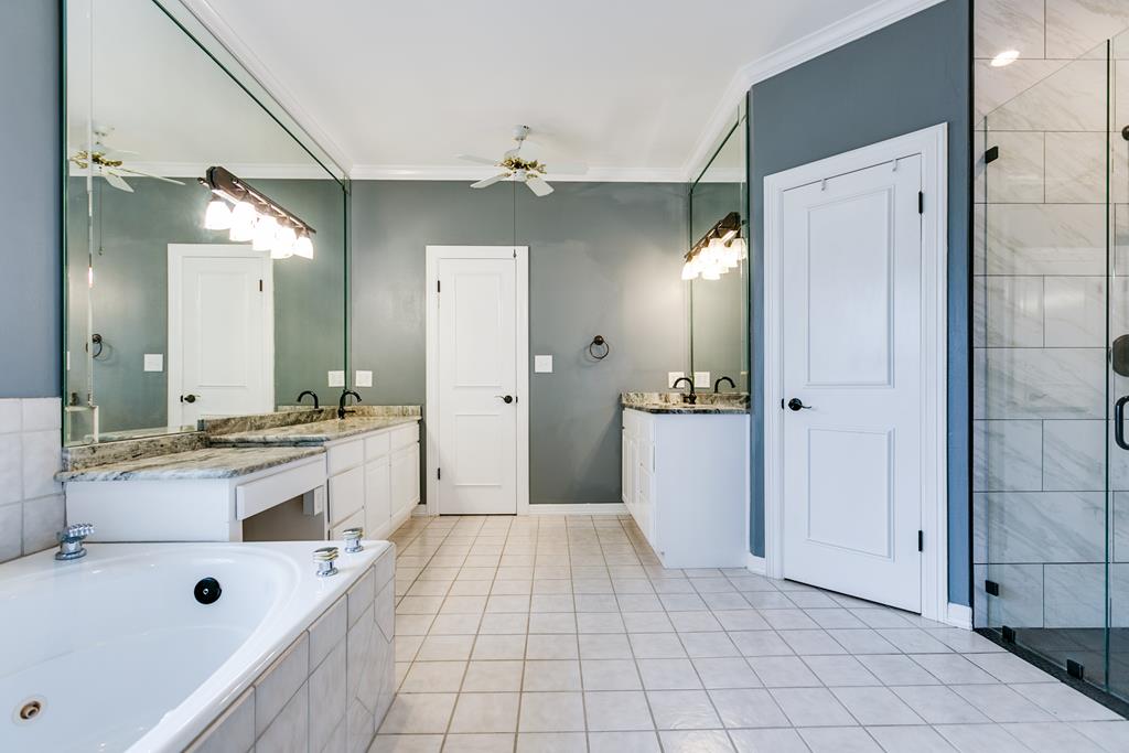 1001 Avondale Ave Property Photo 23