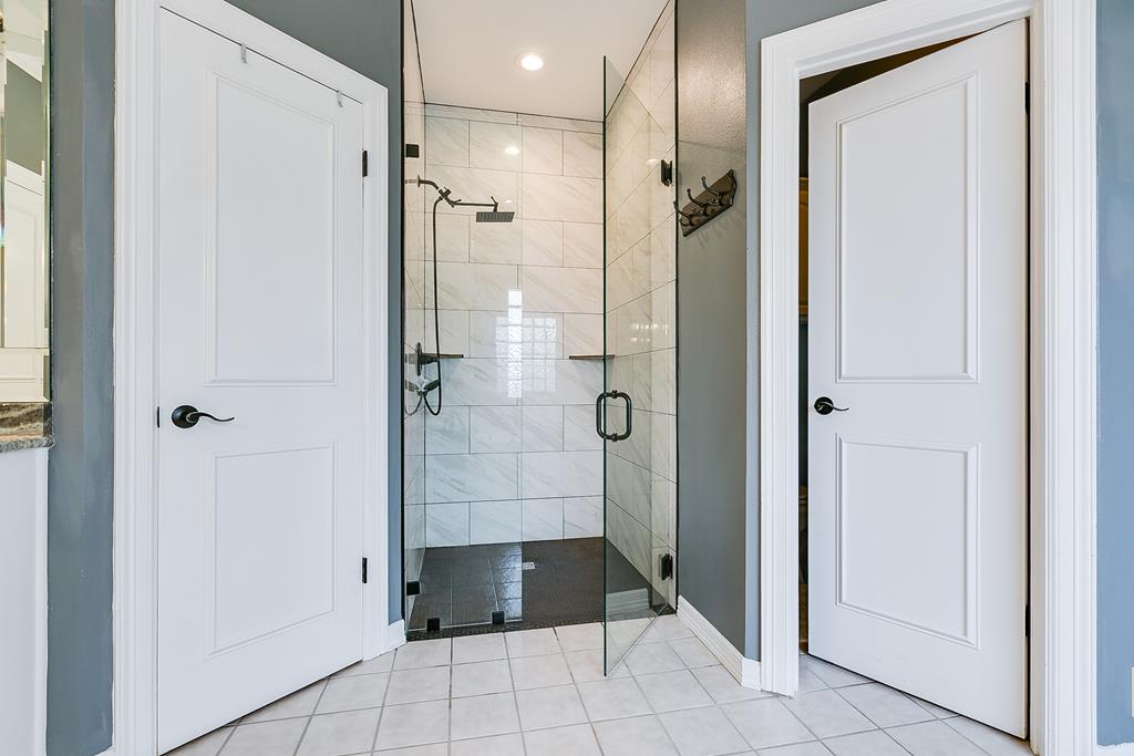 1001 Avondale Ave Property Photo 26