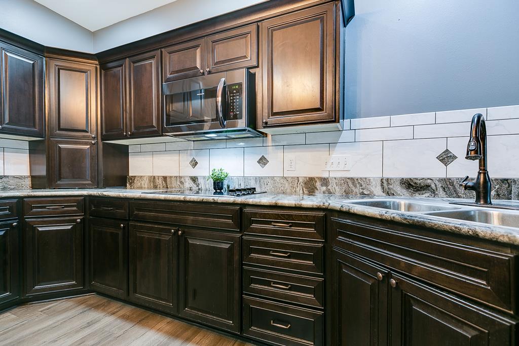 1001 Avondale Ave Property Photo 36