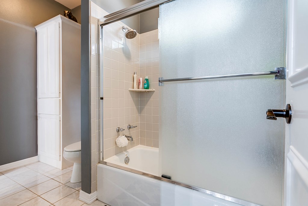 1001 Avondale Ave Property Photo 42