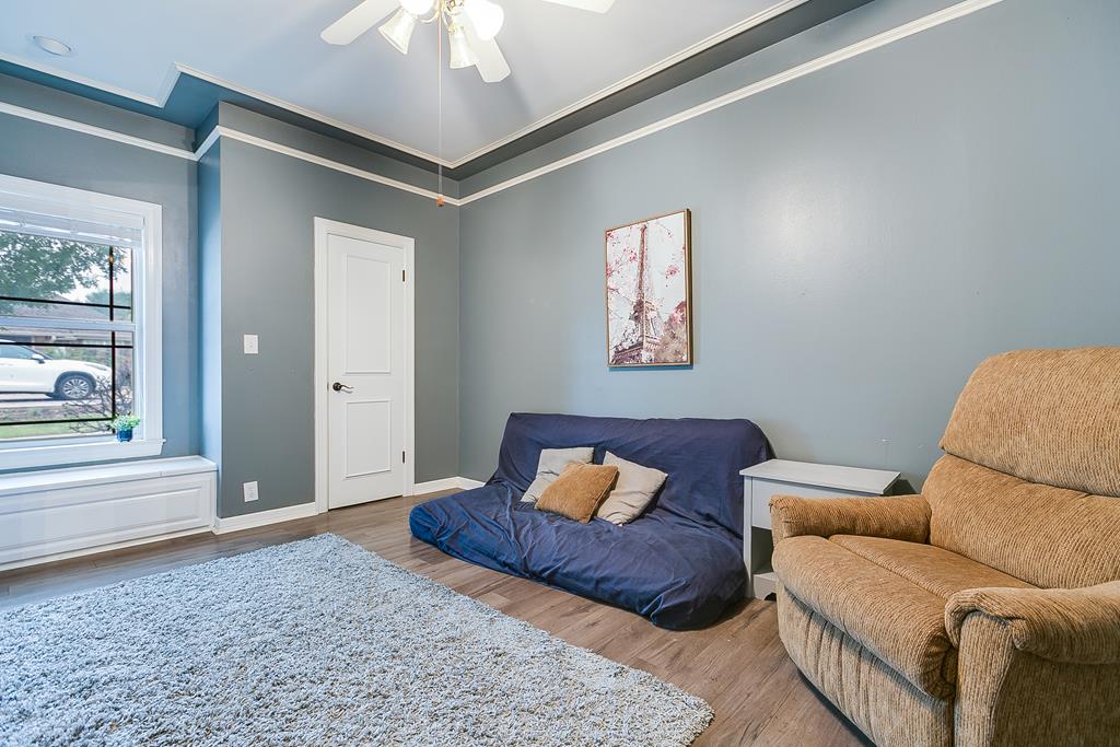 1001 Avondale Ave Property Photo 45