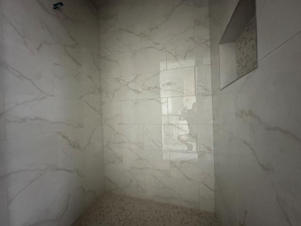 3143 Cedarhill Dr Property Photo 6