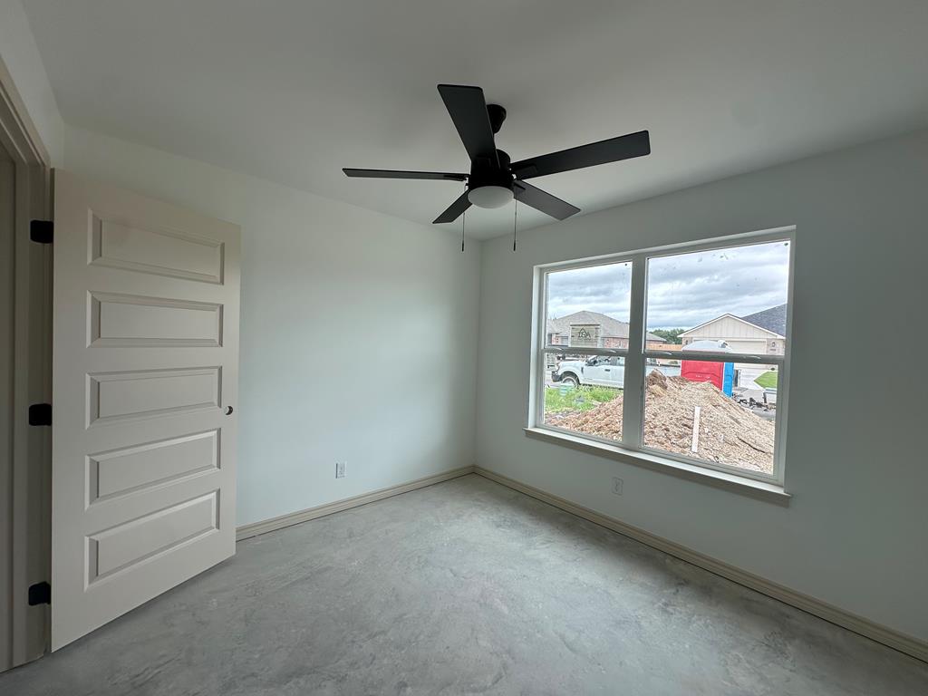 3143 Cedarhill Dr Property Photo 15