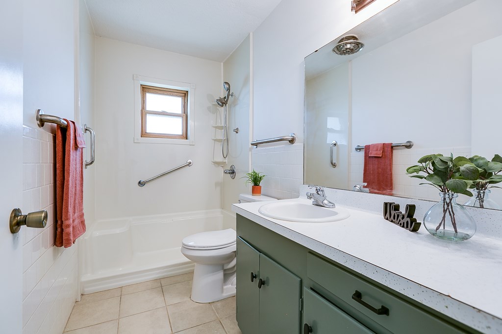 7077 Bean Rd Property Photo 27