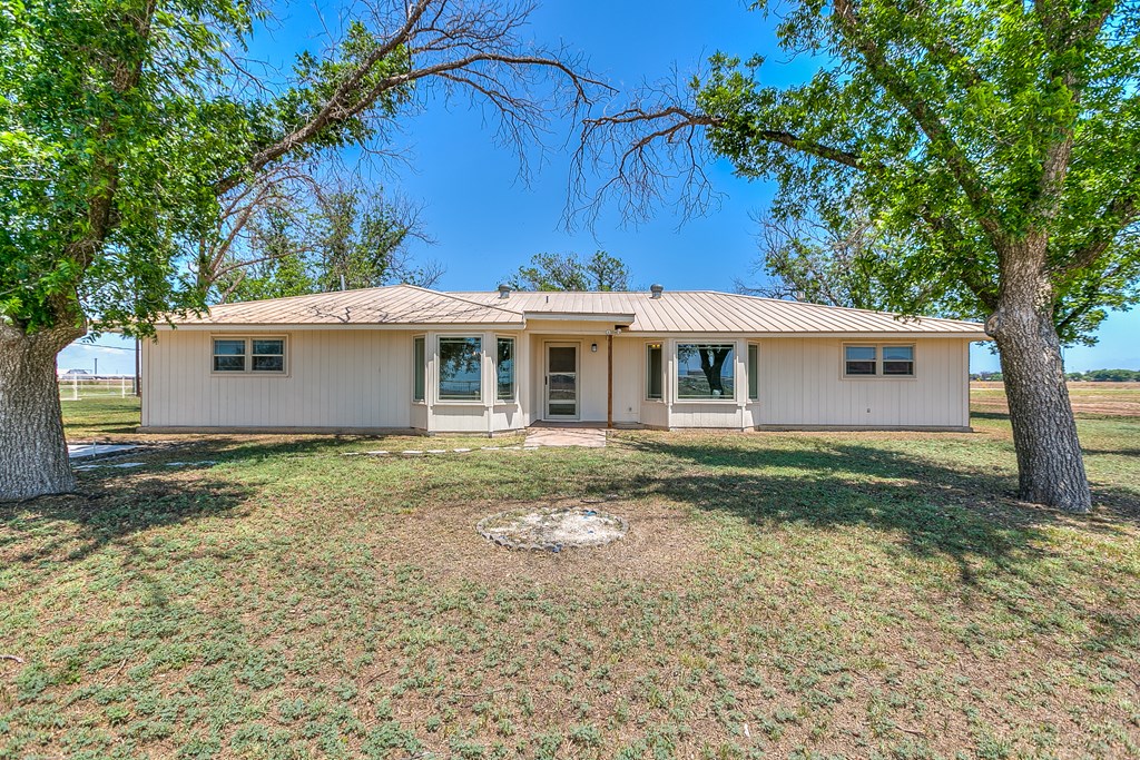 7077 Bean Rd Property Photo 31