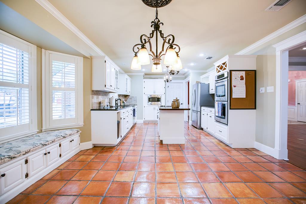 5413 Bent Oak Court Property Photo 3