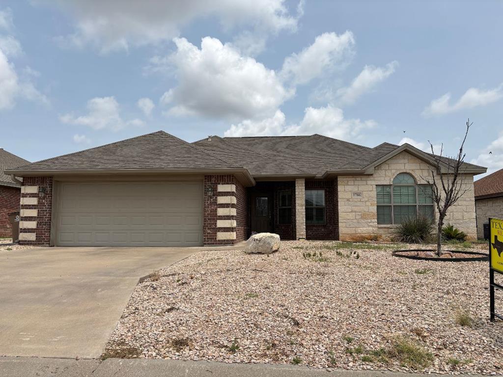 1706 Iowa Ave Property Photo 1