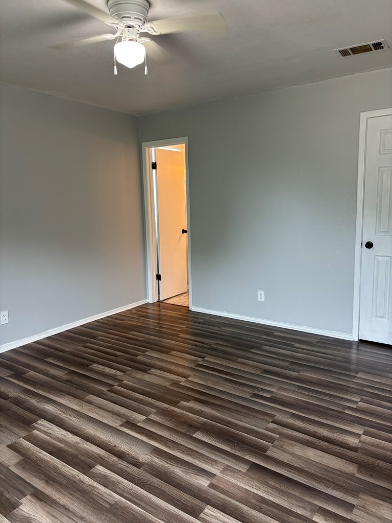 1014 Alpha Circle Property Photo 25