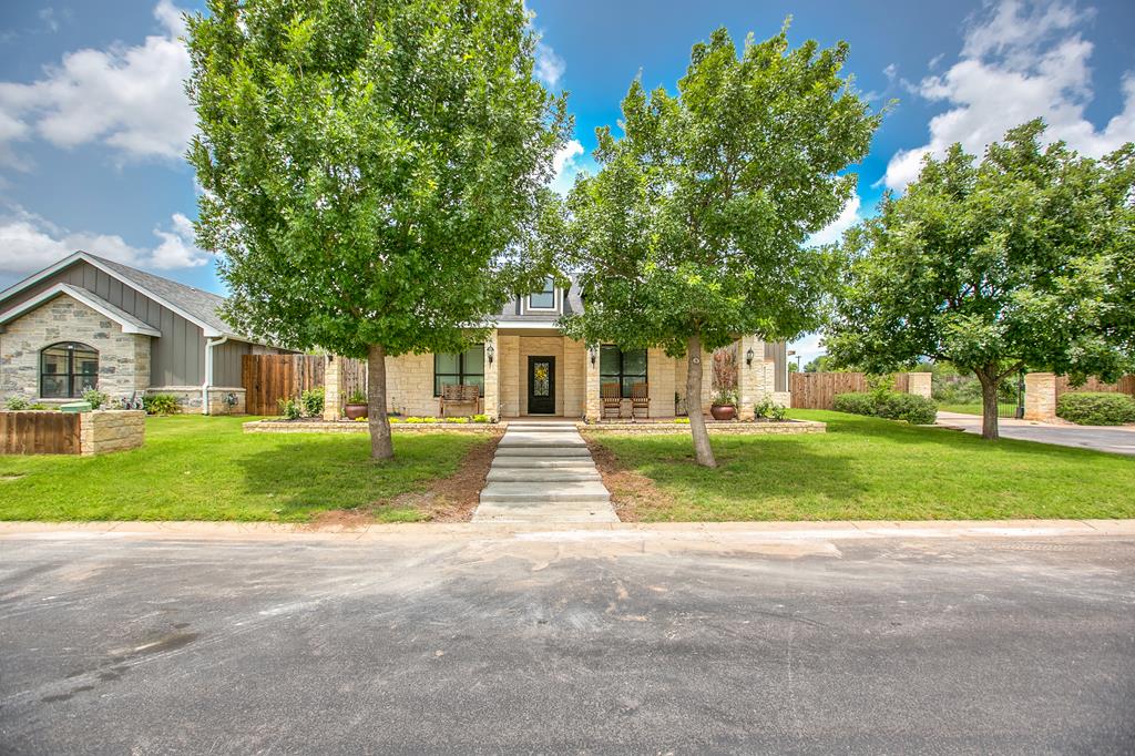 2030 Silver Creek Court Property Photo 1