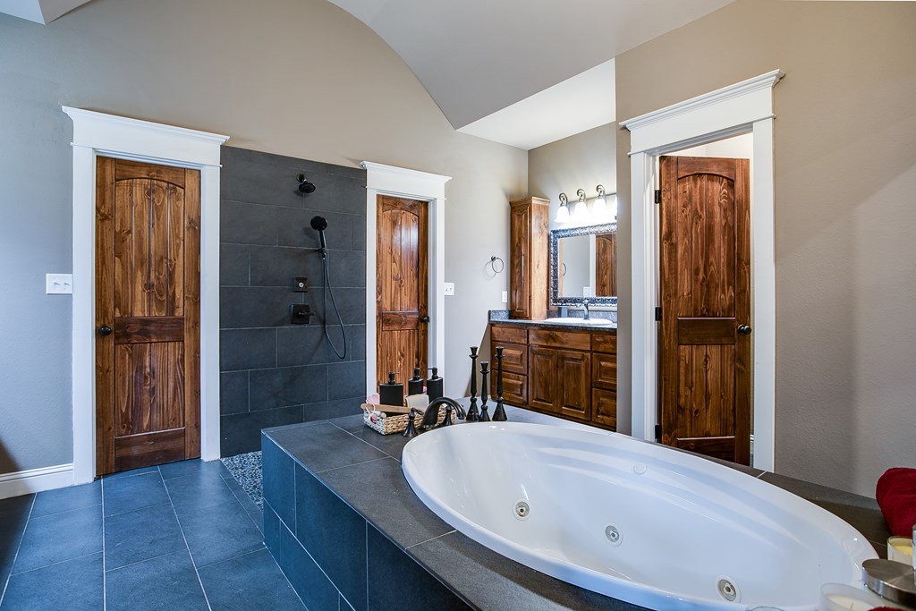 2030 Silver Creek Court Property Photo 22