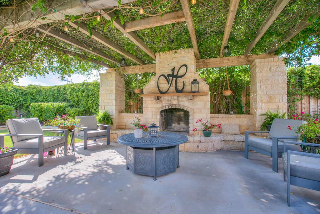 2030 Silver Creek Court Property Photo 33