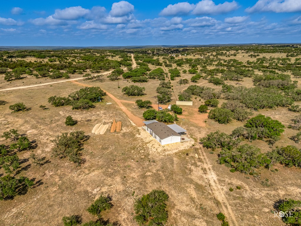 1393 Kc 2611 Property Photo 3