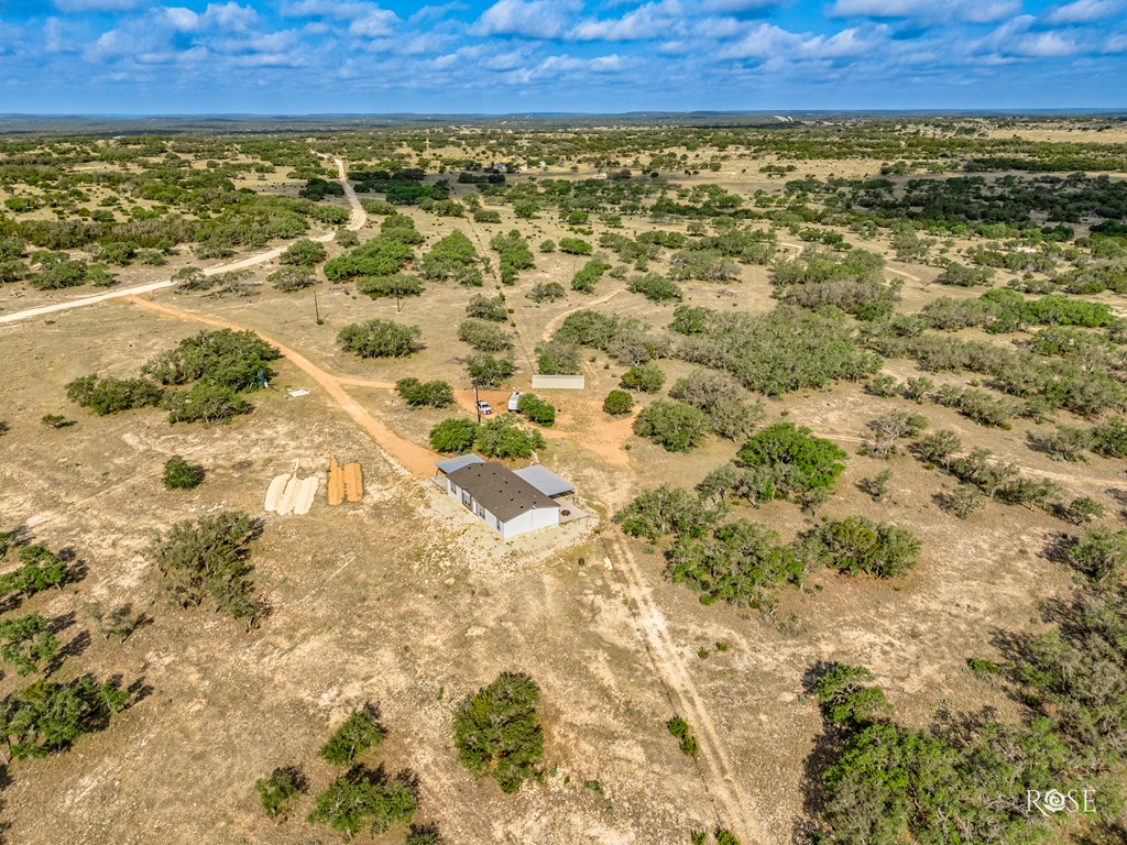 1393 Kc 2611 Property Photo 40