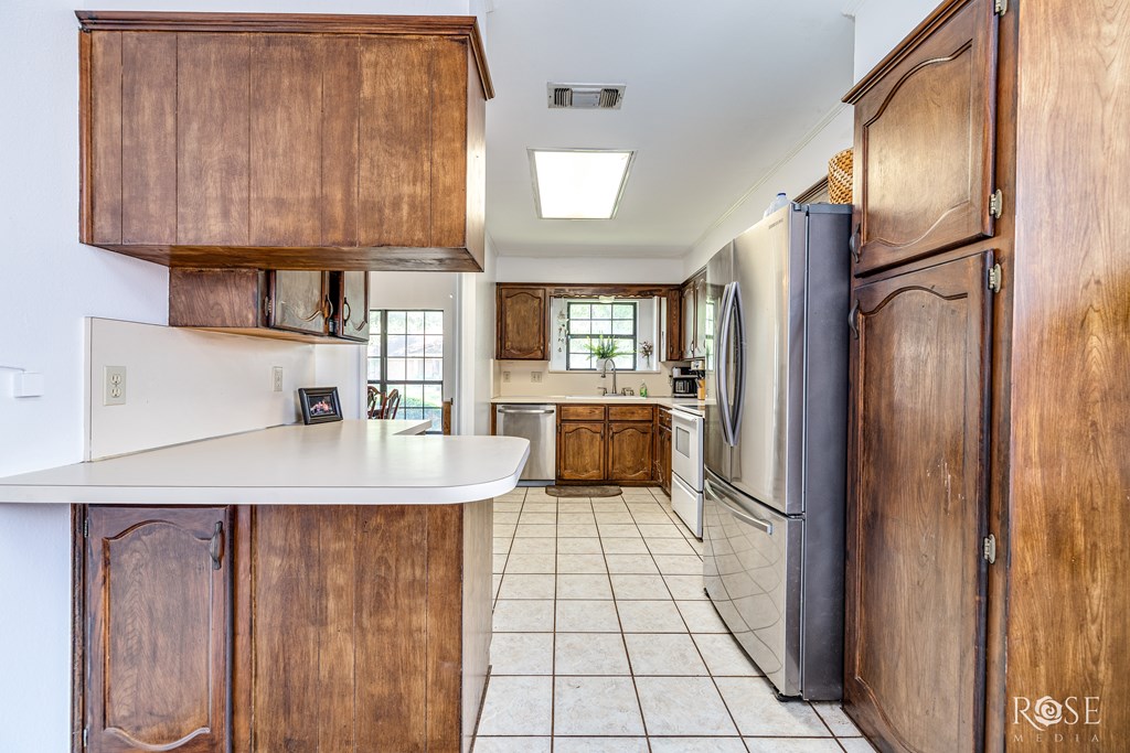3405 Shadyhill Dr Property Photo 12
