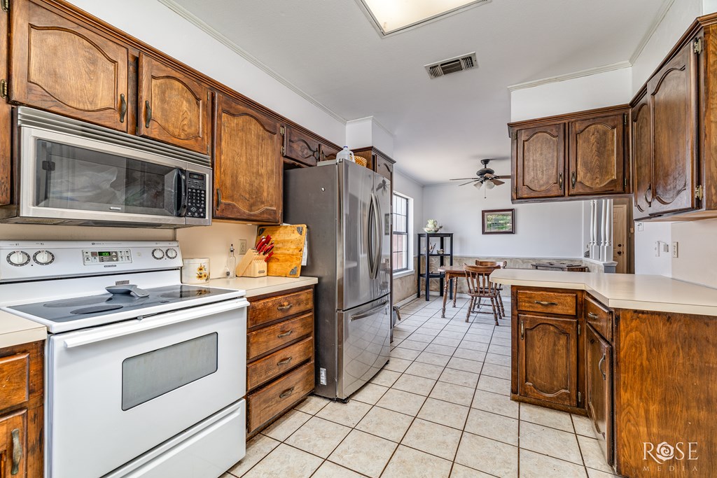 3405 Shadyhill Dr Property Photo 14