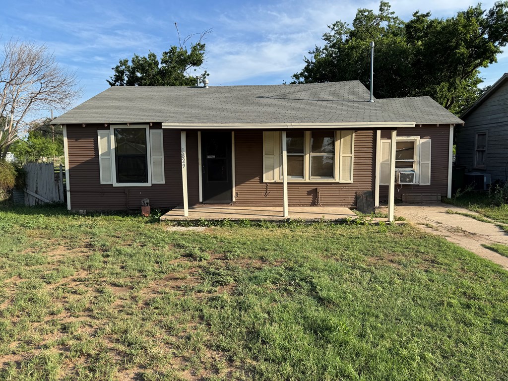 1829 Spaulding St Property Photo 2