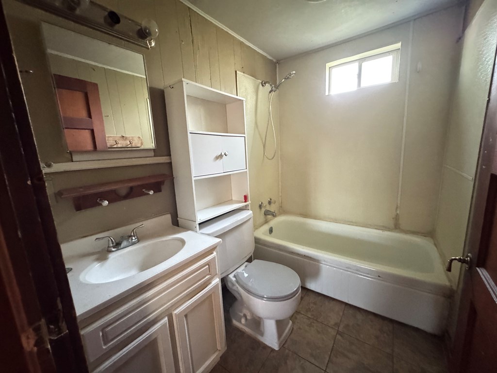 1829 Spaulding St Property Photo 10