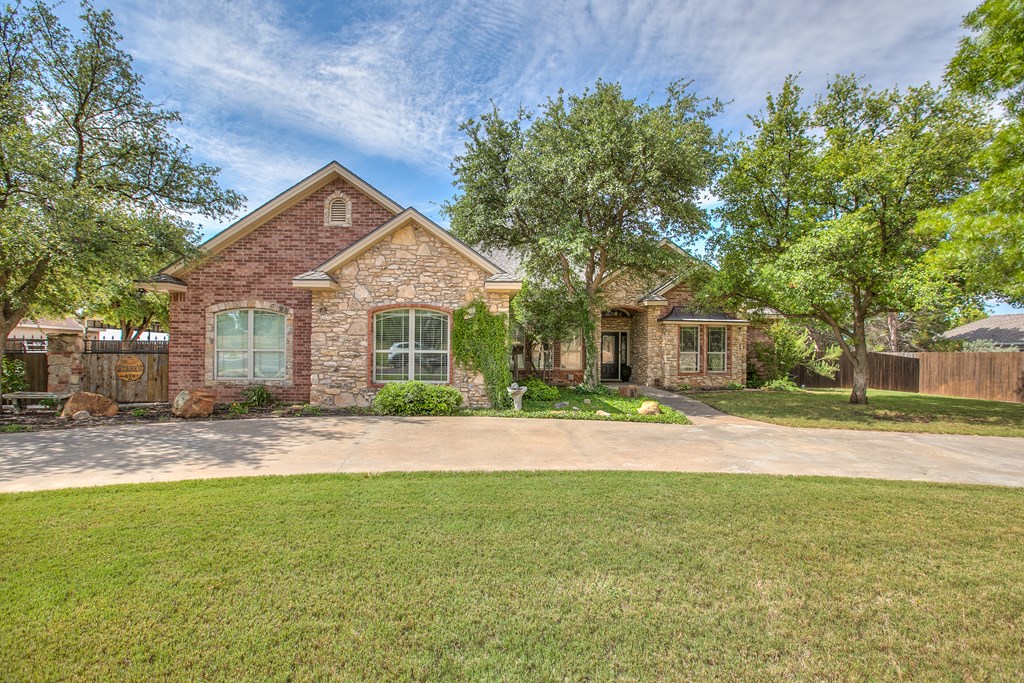 630 Ashford Dr Property Photo 4