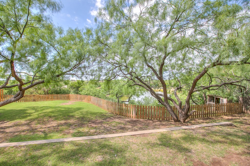 630 Ashford Dr Property Photo 61