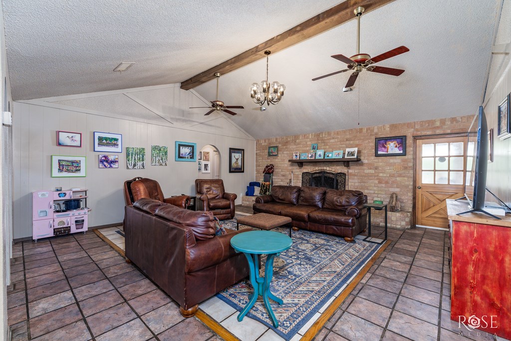 8126 N Fm 2288 Property Photo 7