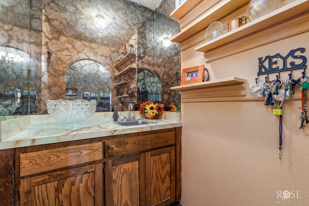 8126 N Fm 2288 Property Photo 10