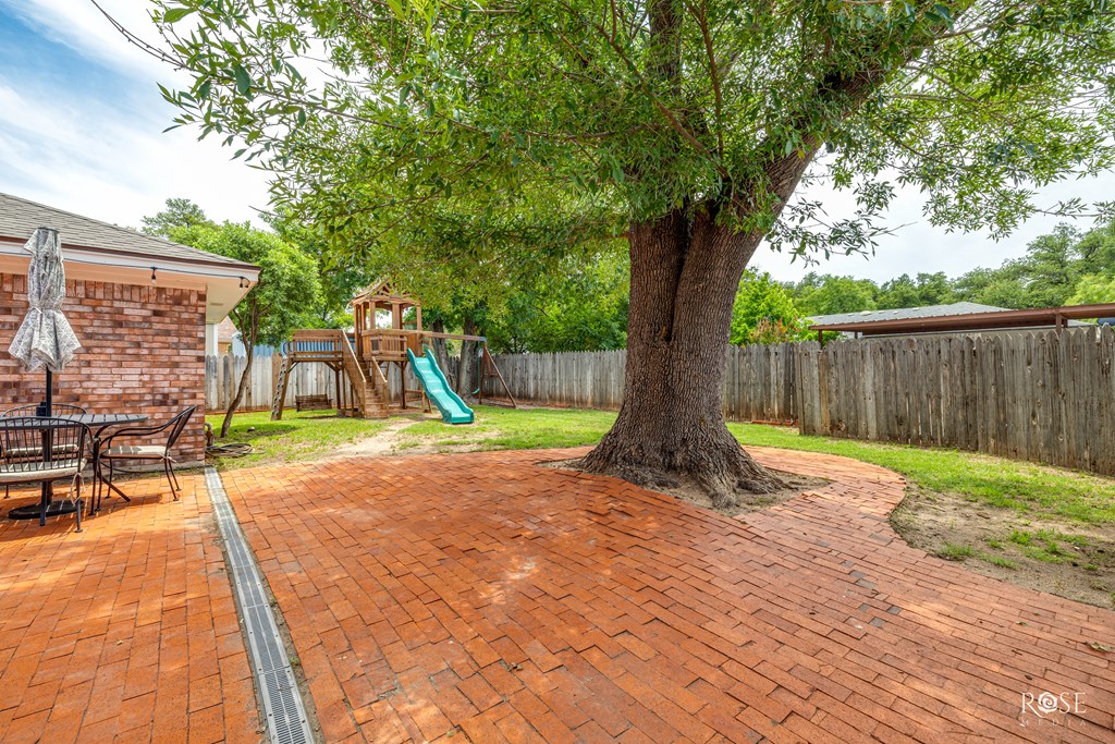 2735 Southland Blvd Property Photo 30
