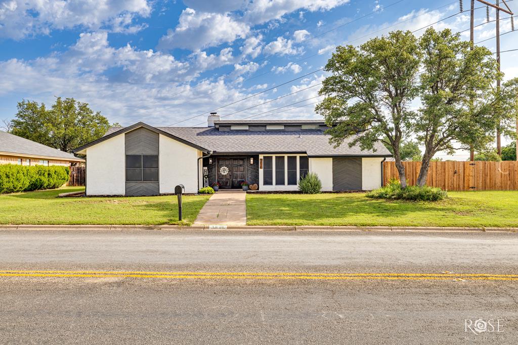 3610 Southland Blvd Property Photo