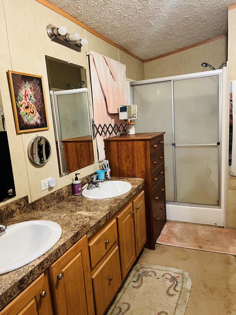114 Nogales Circle Property Photo 6